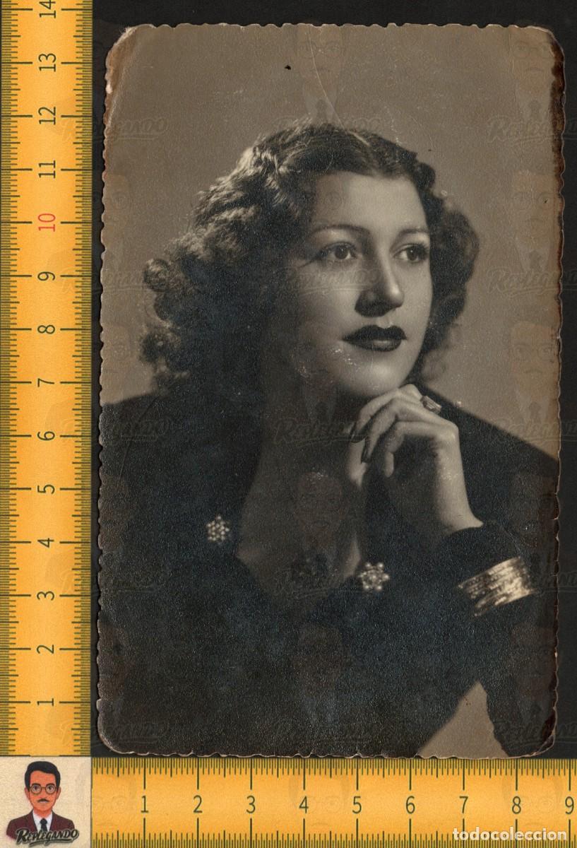 Fotograf&iacute;a antigua: RETRATO MUJER GUAPA ELEGANTE - JOYAS ANILLO PULSERA PEINADO - FOTO P&Eacute;REZ PONCE LA L&Iacute;NEA A&Ntilde;OS 40