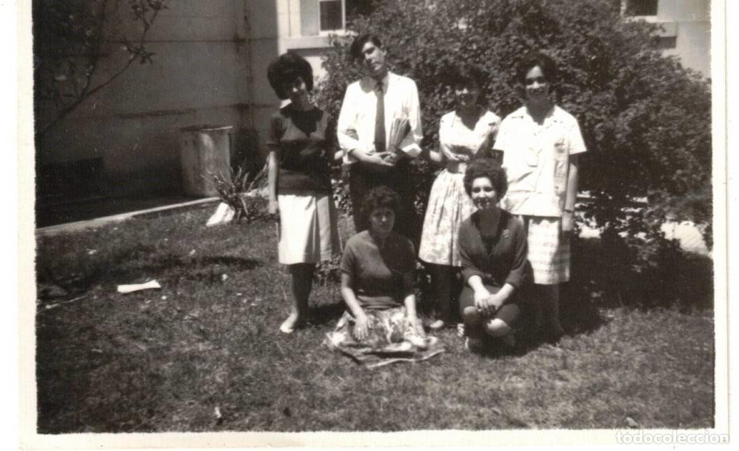 Fotografia antiga: :::: C433 - FOTOGRAFIA - GRUPO DE AMIGOS ***