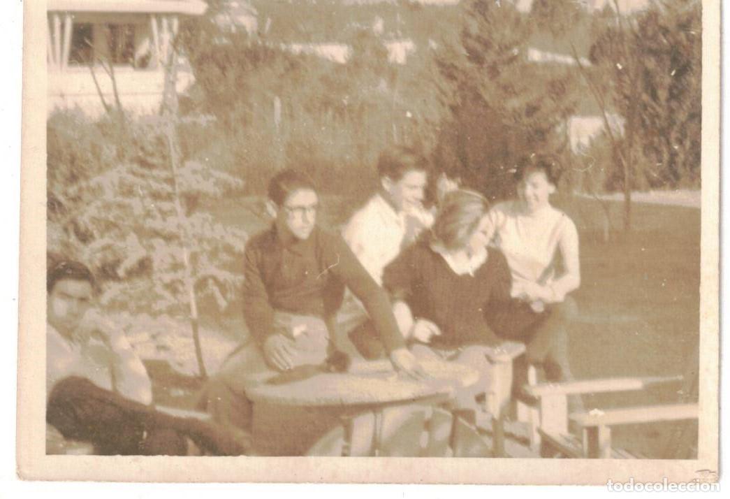 Fotografia antiga: :::: C441 - FOTOGRAFIA - GRUPO DE AMIGOS ***