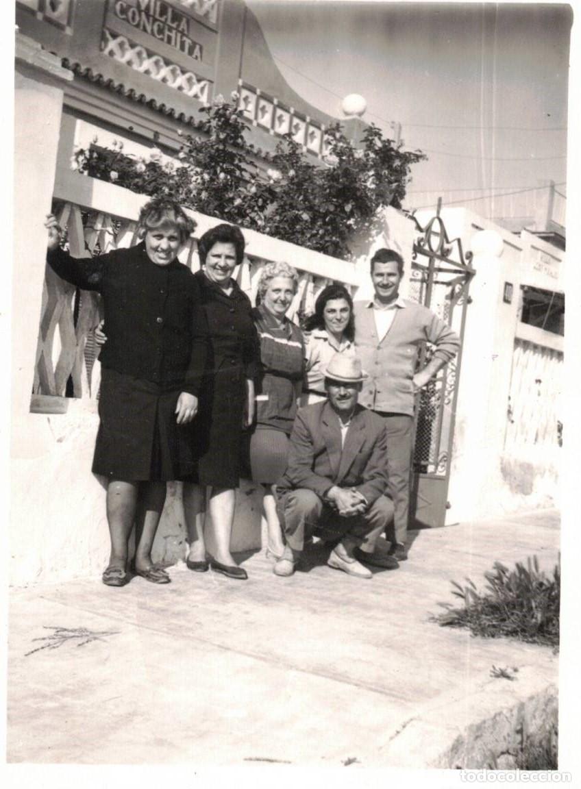 Fotografia antiga: :::: D325 - FOTOGRAFIA - GRUPO FAMILIAR