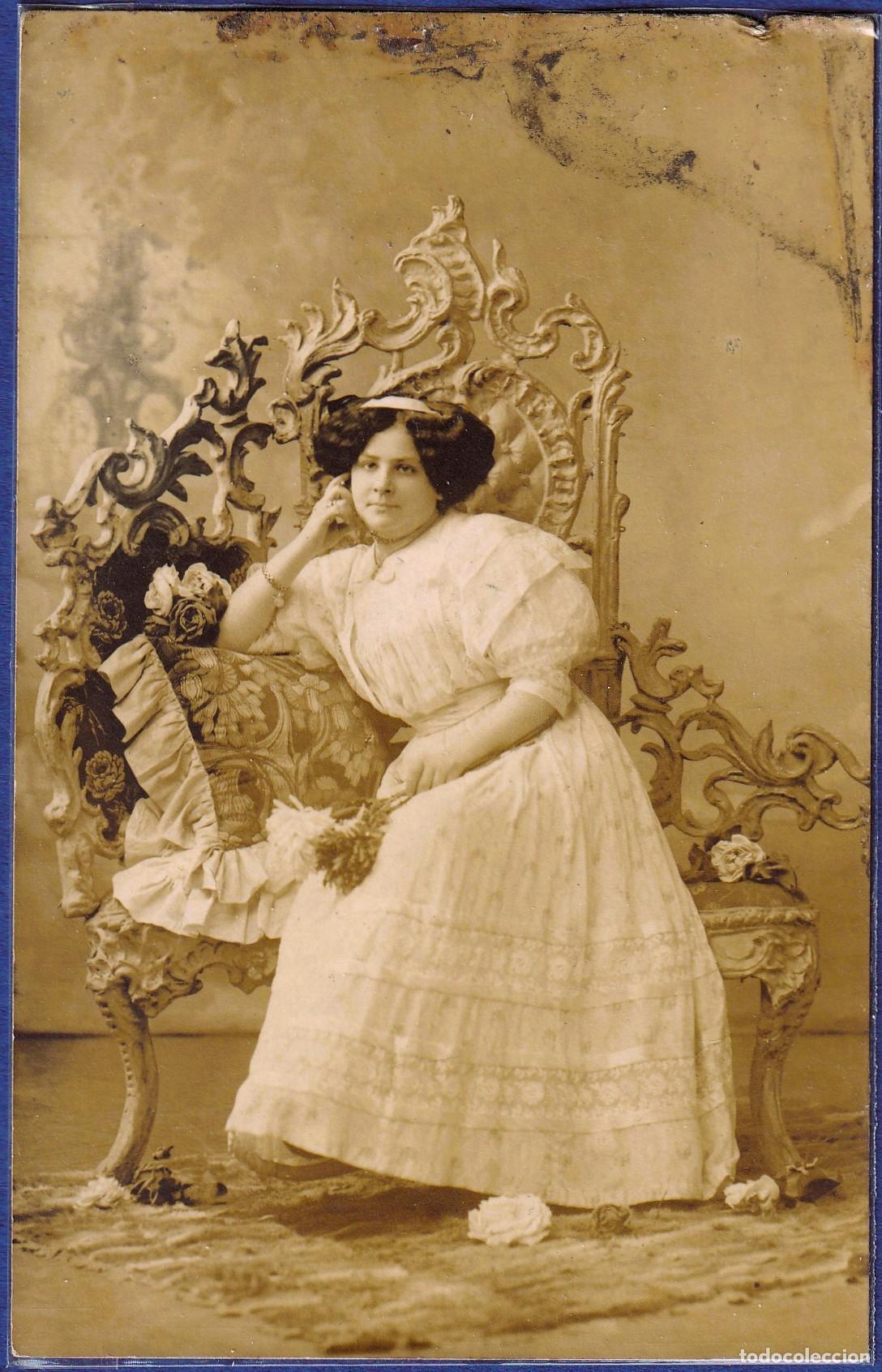 Alte Fotografie: Retrato de estudio de una se&ntilde;orita del XIX, Argentina, sin m&aacute;s datos - CLC