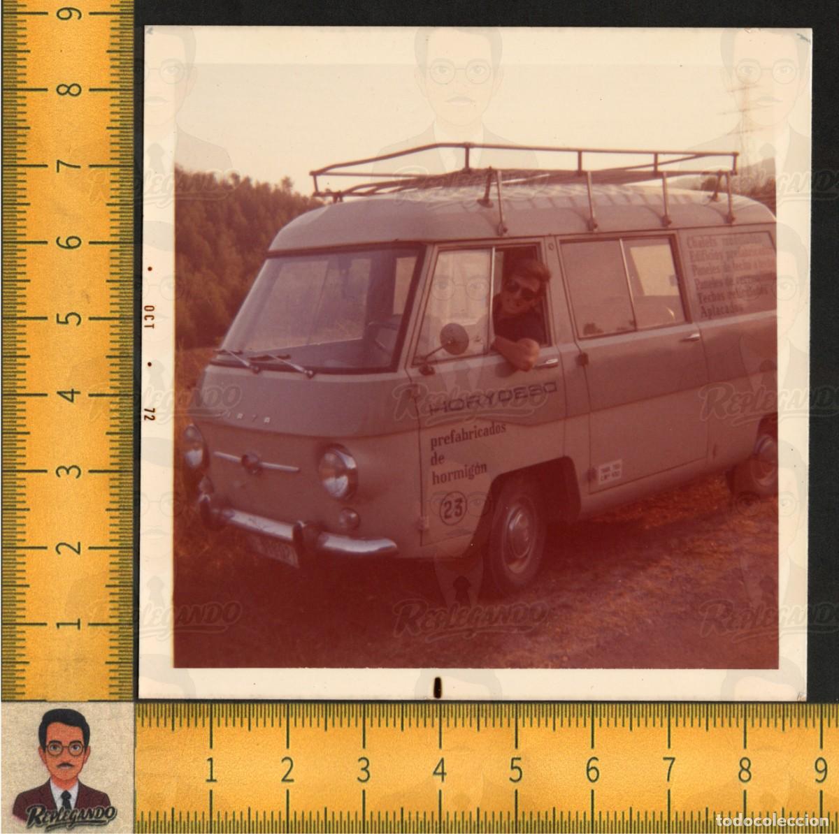 Alte Fotografie: FURGONETA SIATA SEAT 600 - PREFABRICADOS HORMIG&Oacute;N HORYDESA - CONDUCTOR BARCELONA - FOTO A&Ntilde;O 1972