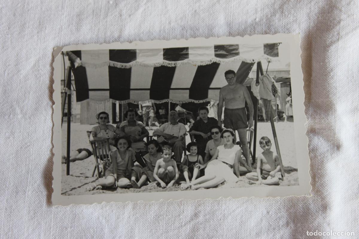 Fotografia antica: FAMILIA BAJO TOLDO PLANA FOTO RODRIGUEZ MAZARRON