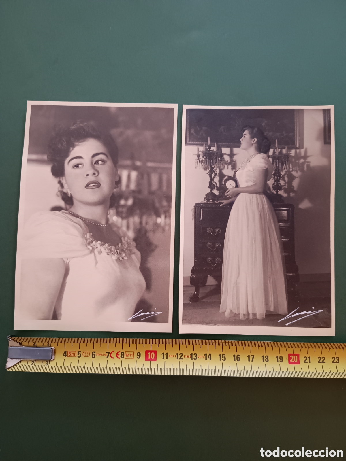 Alte Fotografie: 2 FOTOGRAF&Iacute;AS DE UNA NOVIA - FIRMADAS POR EL FOT&Oacute;GRAFO - A&Ntilde;OS 60