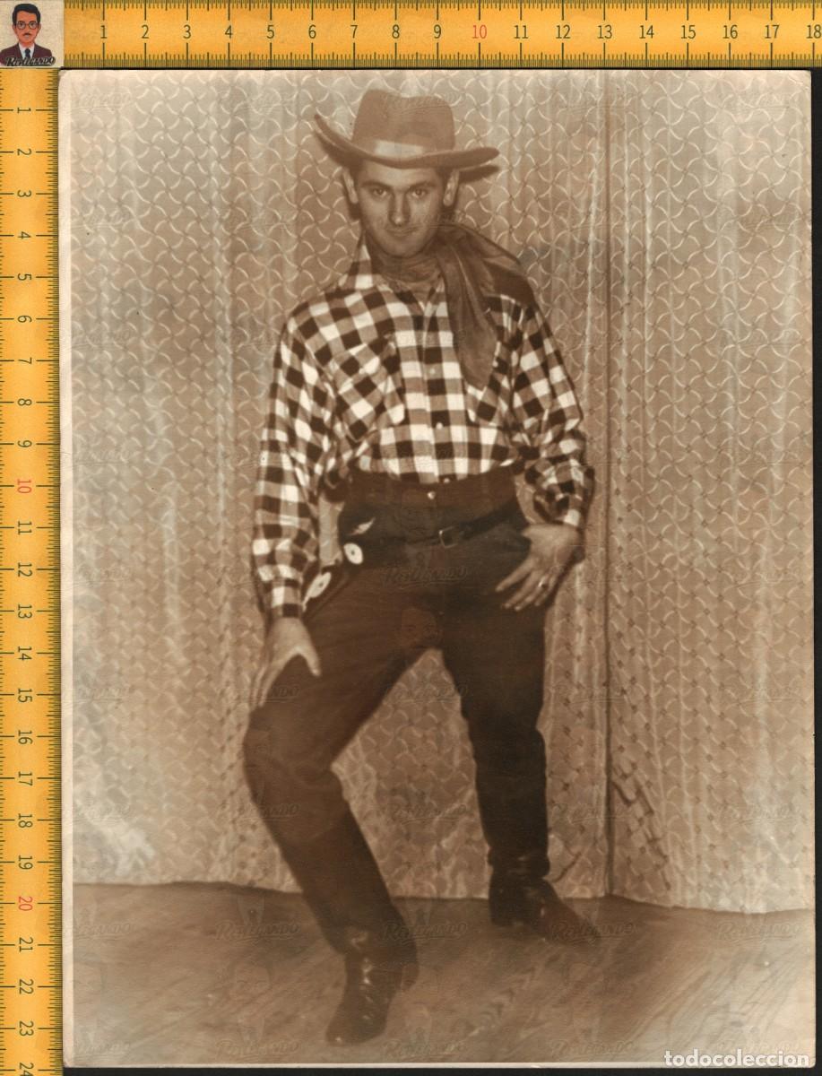 Fotograf&iacute;a antigua: EL SEXY COWBOY - RETRATO HOMBRE GUAPO VAQUERO SOMBRERO CAMISA CUADROS - FOTO ANTIGUA LGTB A&Ntilde;OS 50/60