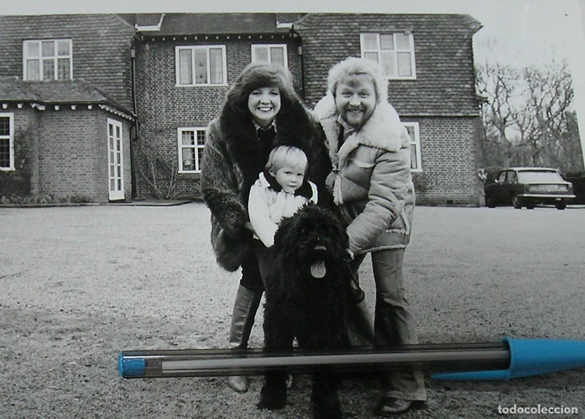 Fotograf&iacute;a antigua: CILLA BLACK FOTO FOTOGRAFIA ORIGINAL GRAN TAMA&Ntilde;O DE LA CANTANTE Y PRESENTADORA INGLESA