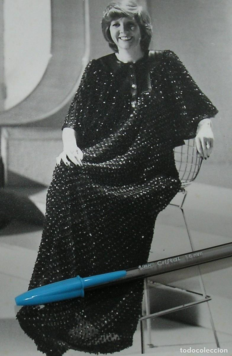 Fotograf&iacute;a antigua: CILLA BLACK FOTO FOTOGRAFIA ORIGINAL GRAN TAMA&Ntilde;O DE LA CANTANTE Y PRESENTADORA INGLESA