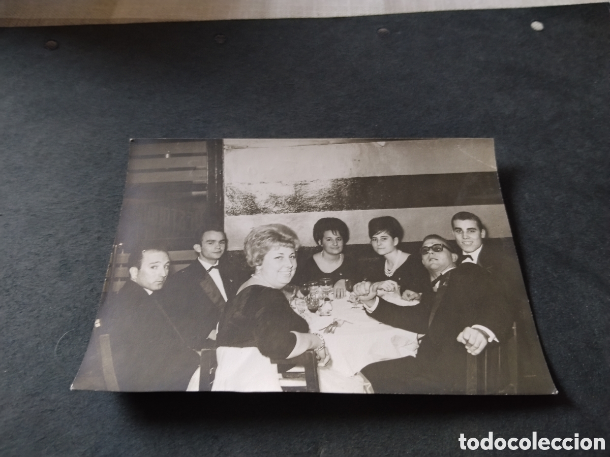 Fotograf&iacute;a antigua: Fotograf&iacute;a parejas cenando,foto Miguel, Alicante 1963