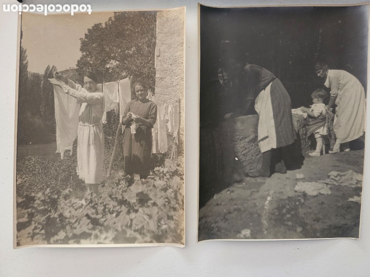Fotograf&iacute;a antigua: Lote 2 Fotos Antiguas A&ntilde;os 20 - Criada / Cuidadora Tendiendo Ropa y Cuidando Beb&eacute; - Escenas Cotidian
