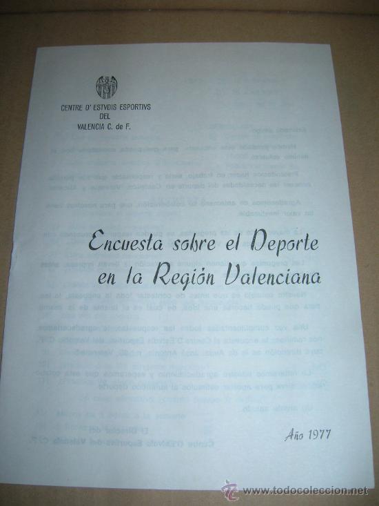Collectionnisme sportif: Centre D' Estudis Esportius del Valencia C. F.. Encuesta del deporte en la Region Valenciana 1977.