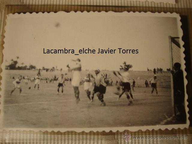 Collectionnisme sportif: FOTOGRAFIA INEDITA DE FUTBOL JUGADORES EN EL CAMPO ALTABIX, CON SU NEGATIVO ORIGINAL A&Ntilde;OS 40