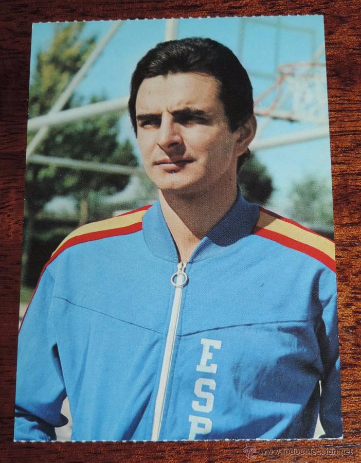 Collezionismo sportivo: CRISTOBAL RODRIGUEZ, 5&ordm; CLASIFICADO EN LOS CAMPEONATOS DEL MUNDO 1974, DE BALONCESTO, EDIT. FEDERACI