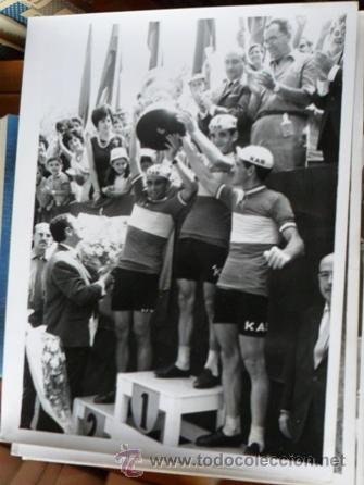 Coleccionismo deportivo: Foto Europa Press. Campeonato de Espa&ntilde;a de Ciclismo, Podium