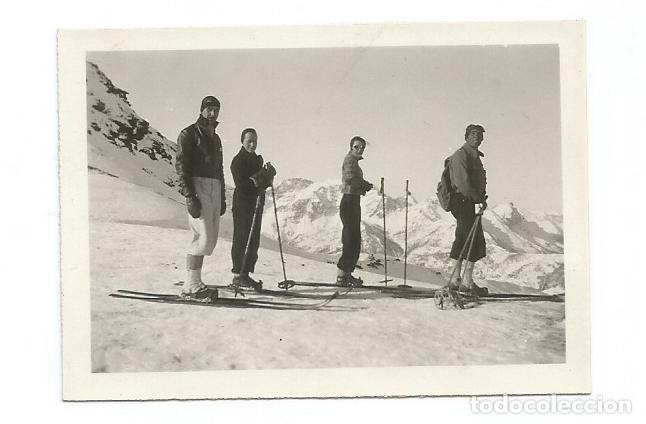 Coleccionismo deportivo: ESQUI GRUPO ESQUIADORES bonita fotograf&iacute;a tomada en MT. MOR&Eacute; en 1935 Fotograf&iacute;a antigua