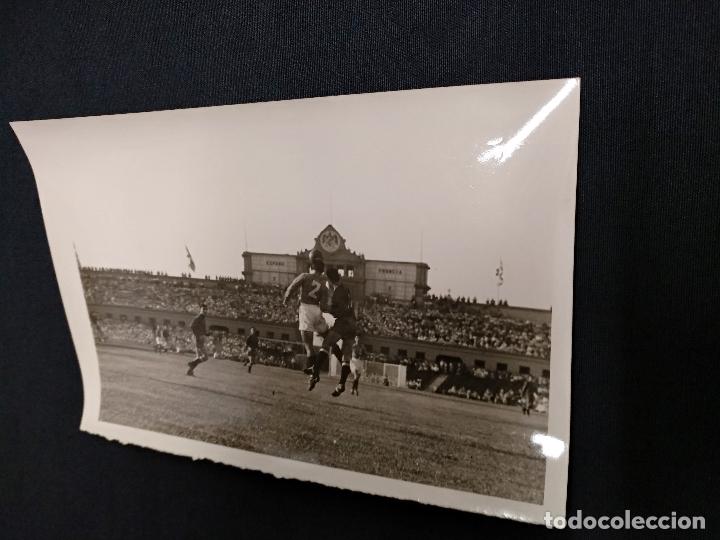 Sports collectibles: FOTOGRAFIA ORIGINAL - JUEGOS DEL MEDITERRANEO 1955 - PARTIDO ESPA&Ntilde;A - FRANCIA