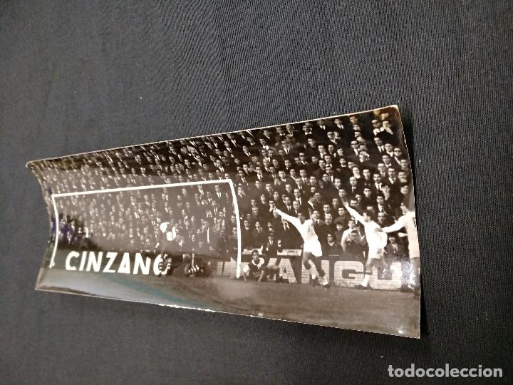 Sports collectibles: FOTOGRAFIA ORIGINAL - JUGADA DE UN PARTIDO DE FUTBOL - FOTOGRAFIA A. CAMPA&Ntilde;A -