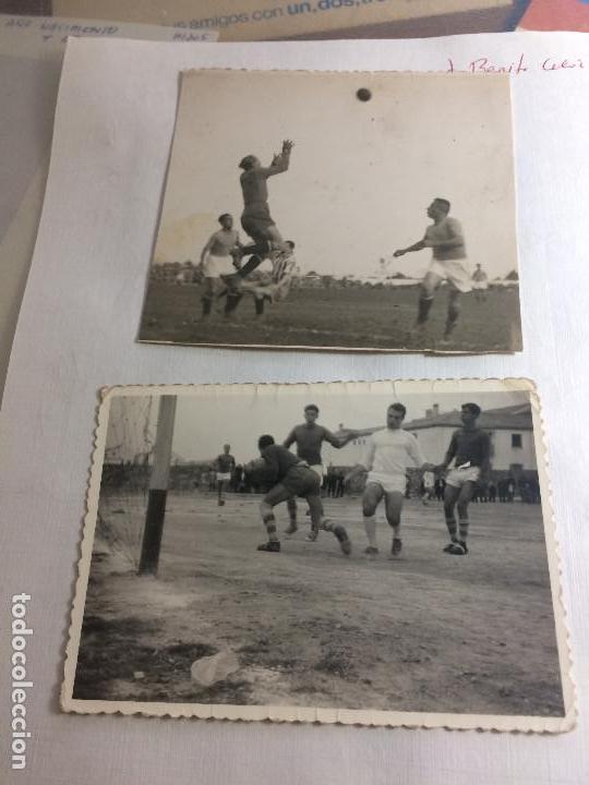 Collectionnisme sportif: REAL JAEN - OLIMPICA JIENENSE - MARTOS - 2 FOTOGRAFIAS DE FUTBOL - A&Ntilde;OS 40