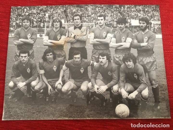 Sammelleidenschaft Sport: F4524 FOTO FOTOGRAFIA ORIGINAL DE PRENSA SPORTING REAL GIJON (28-1-1979) ONCE ALINEACION