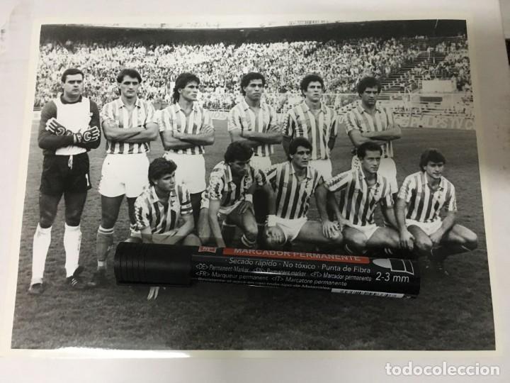 Coleccionismo deportivo: F1886 ORIGINAL FOTO FOTOGRAFIA DE PRENSA TEMPORADA 1986 1987 ONCE INICIAL ALINEACION REAL BETIS