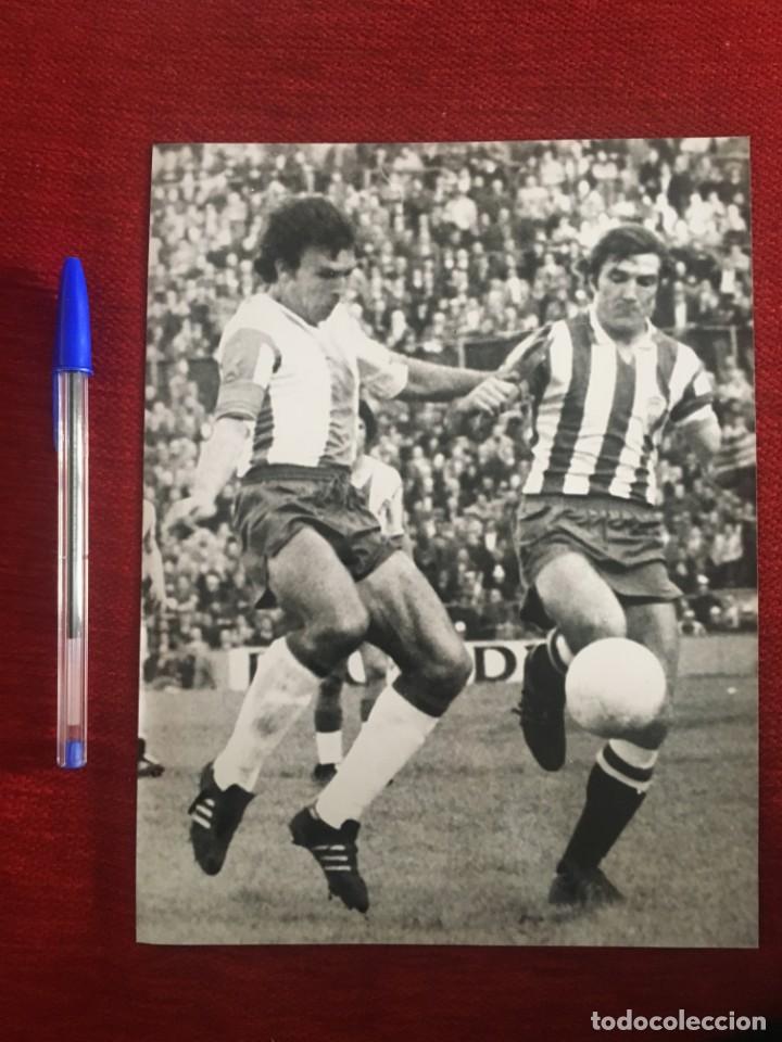 Sports collectibles: F504 FOTO FOTOGRAFIA ORIGINAL DE PRENSA DE FELIPE ESPANYOL 2-1 SPORTING GIJON (14-3-1976)