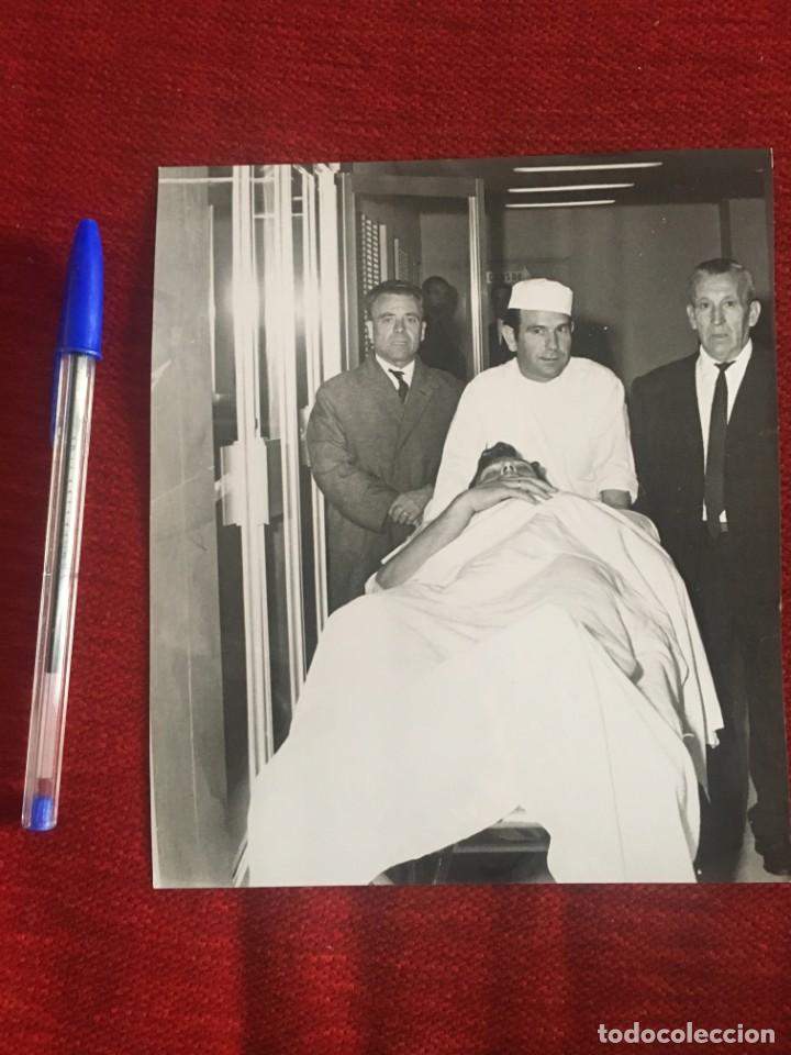 Sports collectibles: F511 FOTO FOTOGRAFIA ORIGINAL DE PRENSA PEDRO DE FELIPE REAL MADRID ESPANYOL (11-11-1969) OPERACION