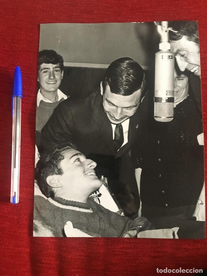 Sports collectibles: F516 FOTO FOTOGRAFIA ORIGINAL DE PRENSA BENJAMIN Y PEDRO DE FELIPE USTEDES SON FORMIDABLES