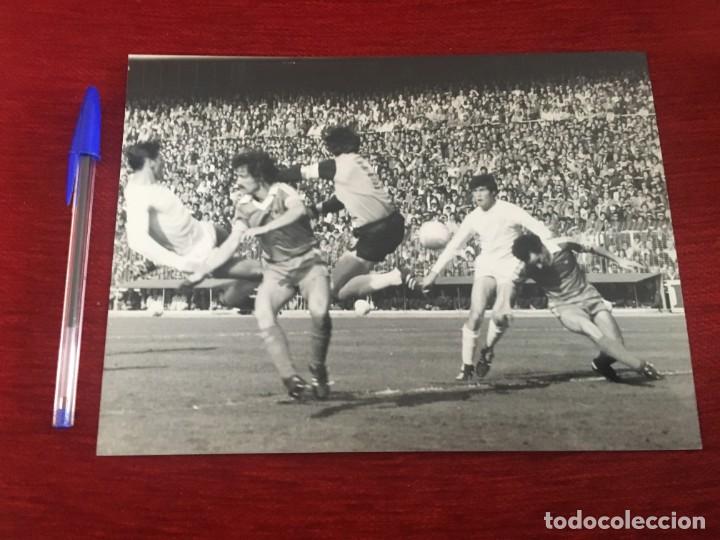 Collezionismo sportivo: F968 FOTO FOTOGRAFIA ORIGINAL DE PRENSA COPA CASTILLA 2-0 REAL SOCIEDAD (1-5-1980) ARCONADA