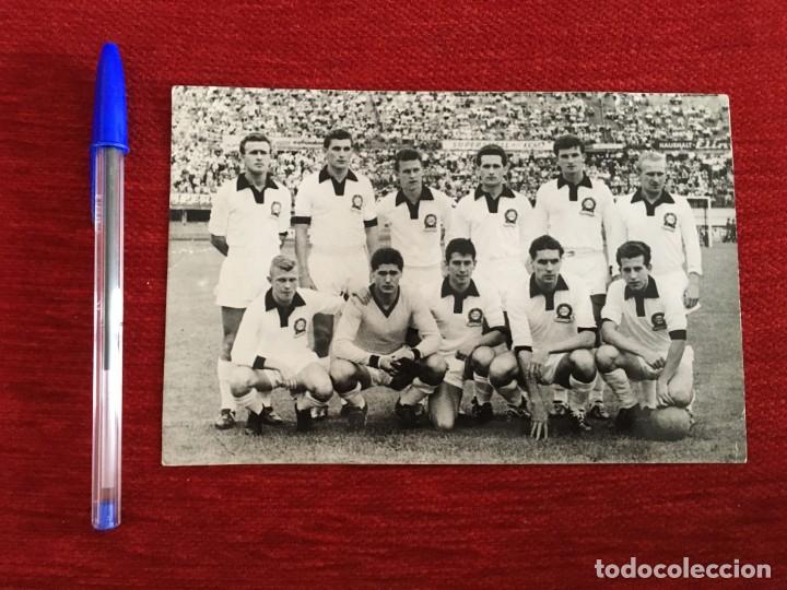 Collectionnisme sportif: R7689 FOTO FOTOGRAFIA ORIGINAL PRENSA ONCE ALINEACION WIENER AUSTRIA