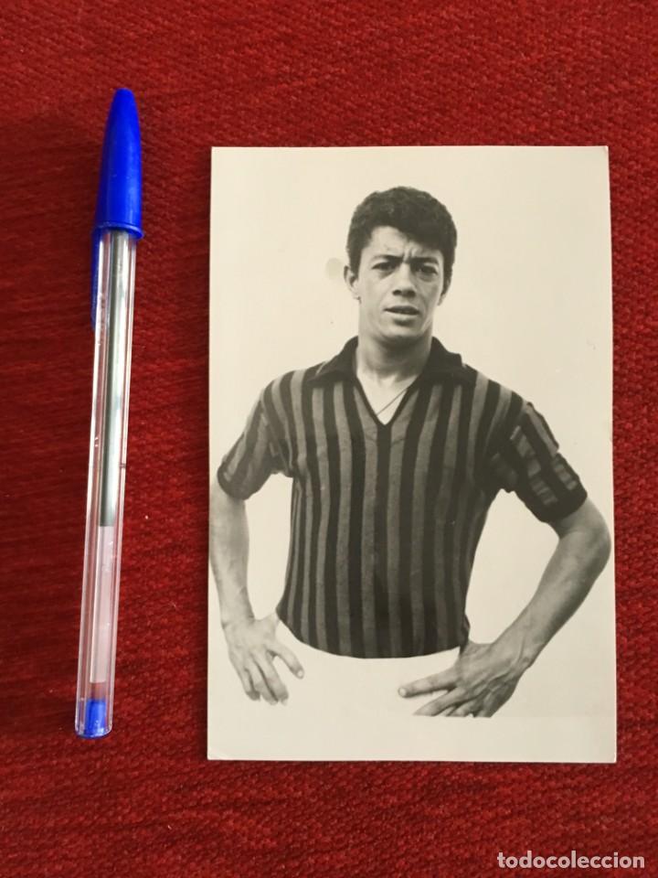 Coleccionismo deportivo: R7749 FOTO FOTOGRAFIA ORIGINAL DE PRENSA JUGADOR AMARILDO MILAN BRASIL