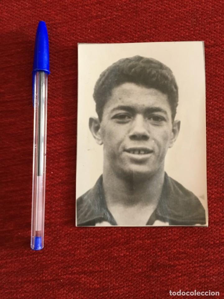 Collectionnisme sportif: R7757 FOTO FOTOGRAFIA ORIGINAL DE PRENSA JUGADOR AMARILDO MILAN BOTAFOGO BRASIL