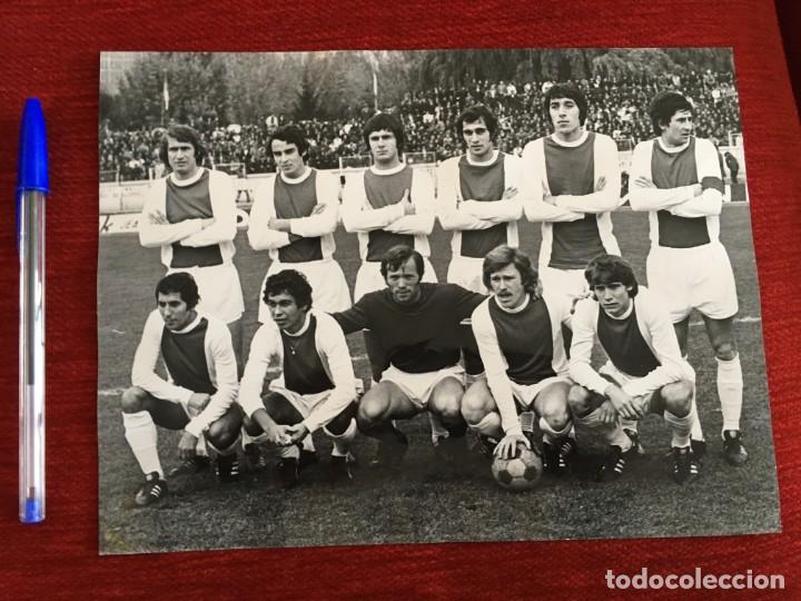 Sammelleidenschaft Sport: F1797 FOTO FOTOGRAFIA ORIGINAL DE PRENSA ONCE ALINEACION DINAMO BUCAREST (24-10-1973)COPA EUROPA