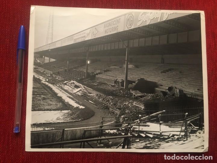 Coleccionismo deportivo: F4486 FOTO FOTOGRAFIA ORIGINAL DE PRENSA ESTADIO ASTON VILLA BIRMINGHAM (2-3-1966)