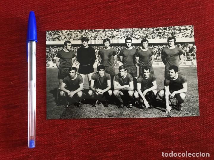 Coleccionismo deportivo: R8963 FOTO FOTOGRAFIA ORIGINAL DE PRENSA YUGOSLAVIA DINAMO ZAGREB ONCE ALINEACION (11-9-1970)