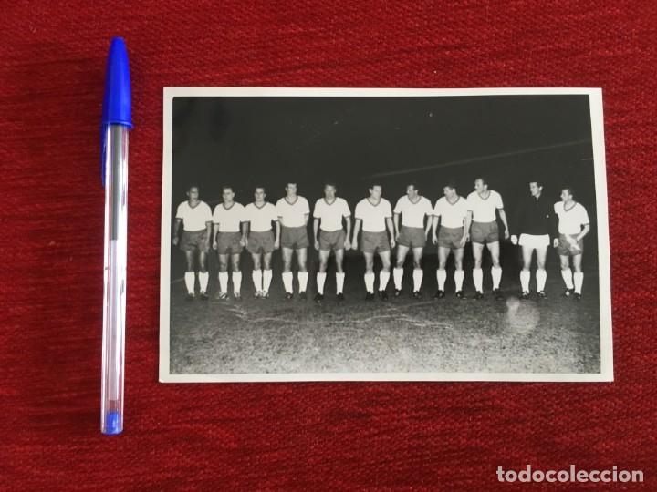 Coleccionismo deportivo: R9009 FOTO FOTOGRAFIA ORIGINAL DE PRENSA ONCE ALINEACION WERDER BREMEN 1966