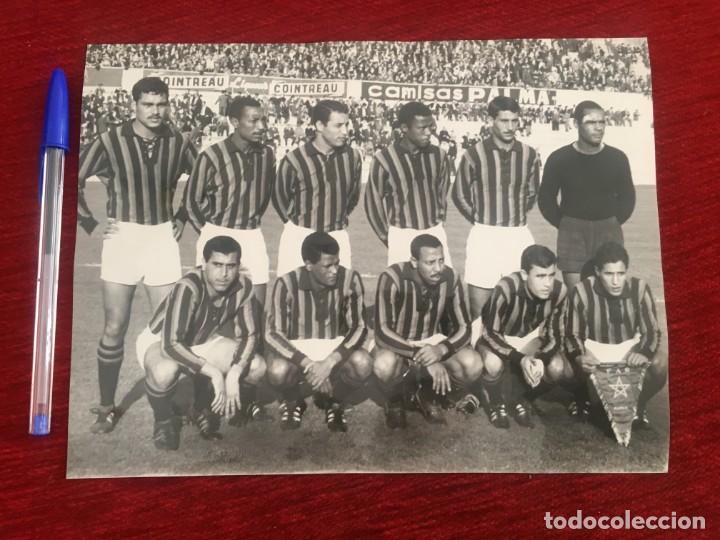 Sammelleidenschaft Sport: F6701 FOTO FOTOGRAFIA ORIGINAL DE PRENSA ONCE ALINEACION F.A.R. DU MAROC FAR MARRUECOS METROPOLITANO