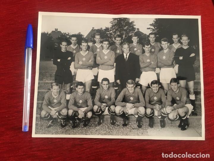 Sammelleidenschaft Sport: F6732 FOTO FOTOGRAFIA ORIGINAL DE PRENSA DINAMARCA PLANTILLA BOLDKLUBBEN 1913 ODENSE 196X