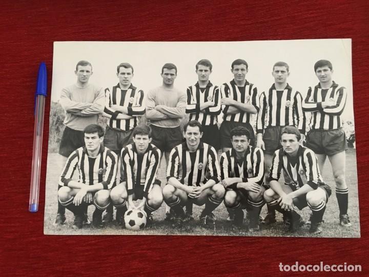 Coleccionismo deportivo: FF182 GRAN FOTO FOTOGRAFIA ORIGINAL DE PRENSA PLANTILLA PARTIZAN BELGRADO