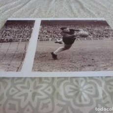 Coleccionismo deportivo: FOTO MATE (15 X 20) EN SARRIÁ ESPAÑOL-REAL MADRID GRAN PARADA DE ARAQUISTAIN