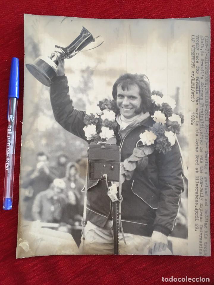 Coleccionismo deportivo: F11346 FOTO FOTOGRAFIA ORIGINAL DE PRENSA EMERSON FITTIPALDI FORMULA 1 F1 (23-4-1972) LOTUS FORD