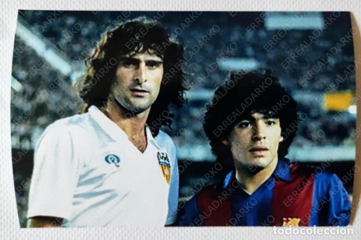 Coleccionismo deportivo: FOTOGRAFIA 10X15 MARADONA-KEMPES (F.C.BARCELONA-VALENCIA C.F.)
