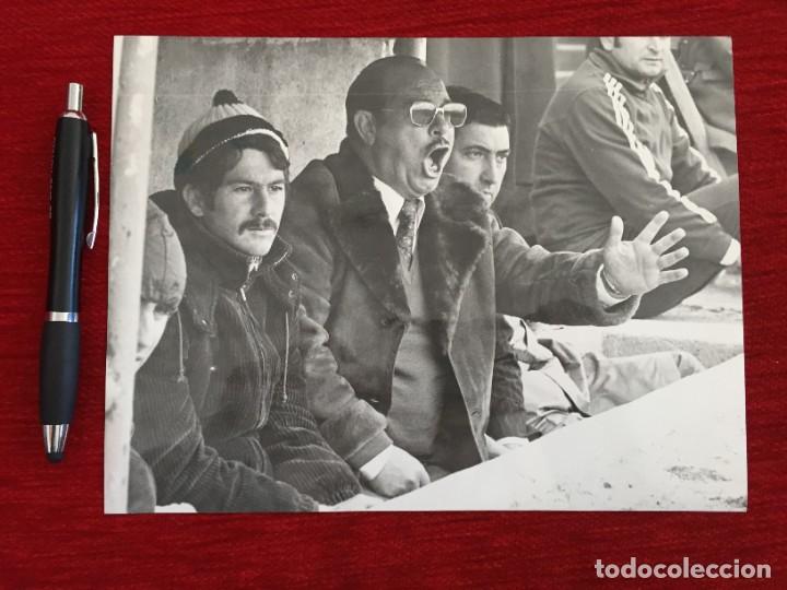 Collezionismo sportivo: F12223 FOTO FOTOGRAFIA ORIGINAL DE PRENSA CAMILO LIZ ENTRENADOR CASTELLON XEREZ ELDENSE GIJON