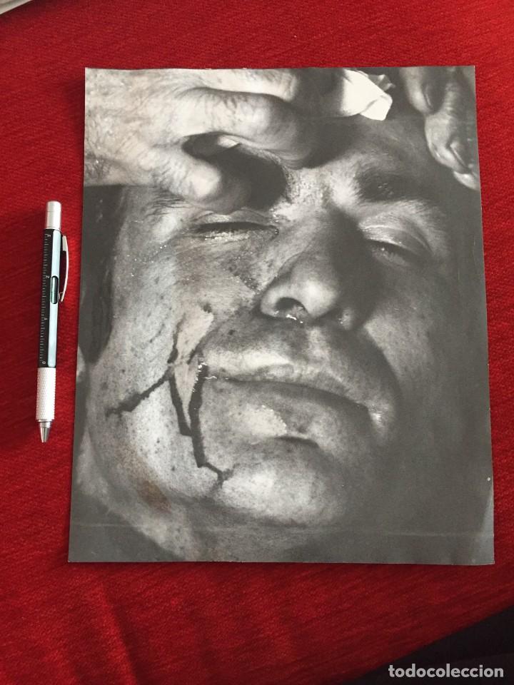 Coleccionismo deportivo: FF275 GRAN FOTO FOTOGRAFIA ORIGINAL DE PRENSA JOAQUIN SIERRA QUINO ESPA&Ntilde;A 1-0 HUNGRIA (13-1-1972)