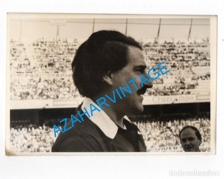 Sports collectibles: ANTIGUA FOTOGRAFIA DEL ARBITRO EMILIO GURUCETA, 178X128MM