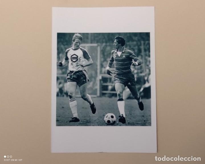 Collectionnisme sportif: FOTOGRAFÍA FÚTBOL RONALD KOEMAN Y JOHAN CRUYFF. PARTIDO FC GRONINGEN - AJAX (1981) HOLANDA.