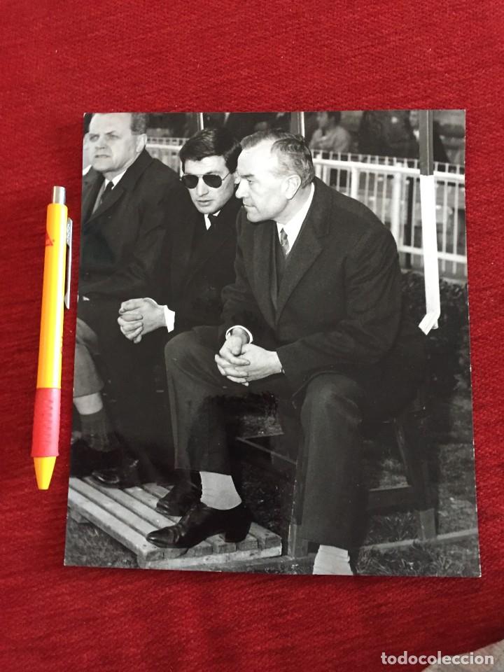 Collezionismo sportivo: F15734 FOTO FOTOGRAFIA ORIGINAL DE PRENSA VACLAV JEZEK ENTRENADOR SPARTA PRAHA (1-3-1968)