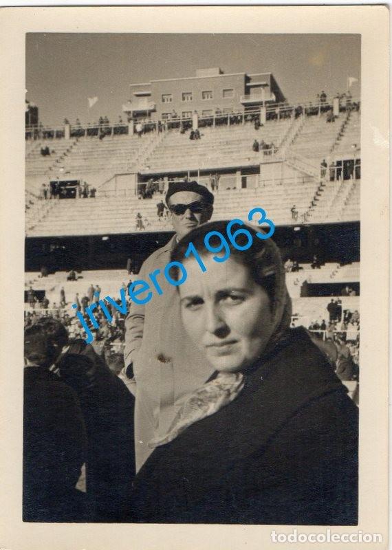 Sports collectibles: SEVILLA, ANTIGUA FOTOGRAFIA ESTADIO RAMON SANCHEZ PIZJUAN, 72X100MM