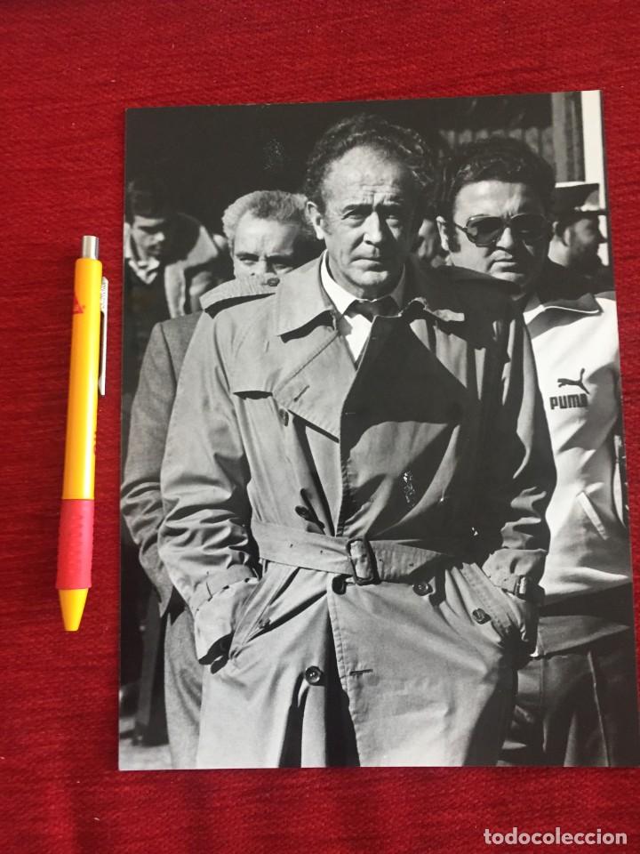 Collectionnisme sportif: F16323 FOTO FOTOGRAFIA ORIGINAL DE PRENSA RAFAEL IRIONDO ENTRENADOR RAYO VALLECANO 1980