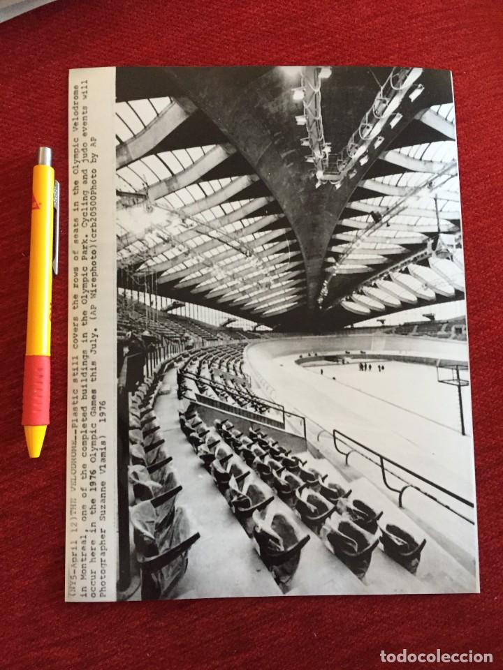 Coleccionismo deportivo: F18669 FOTO FOTOGRAFIA ORIGINAL OLIMPIADAS MONTREAL 1976 ASIENTOS VELODROMO CICLISMO