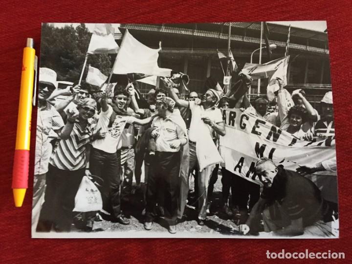 Coleccionismo deportivo: F19060 FOTO FOTOGRAFIA ORIGINAL MUNDIAL ESPA&Ntilde;A BELGICA 1-0 ARGENTINA (13-6-1982) INAUGURACION