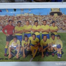Coleccionismo deportivo: FOTOGRAFIA EQUIPO DEL F. C. CADIZ AÑOS 70. Lote 303796423